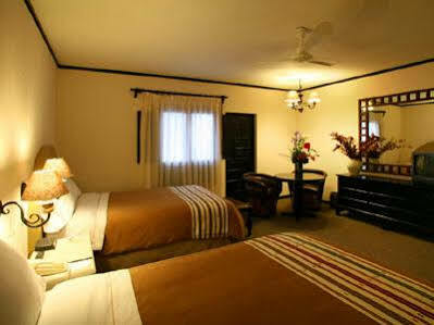 Hotel Hacienda Jurica By Brisas 5*